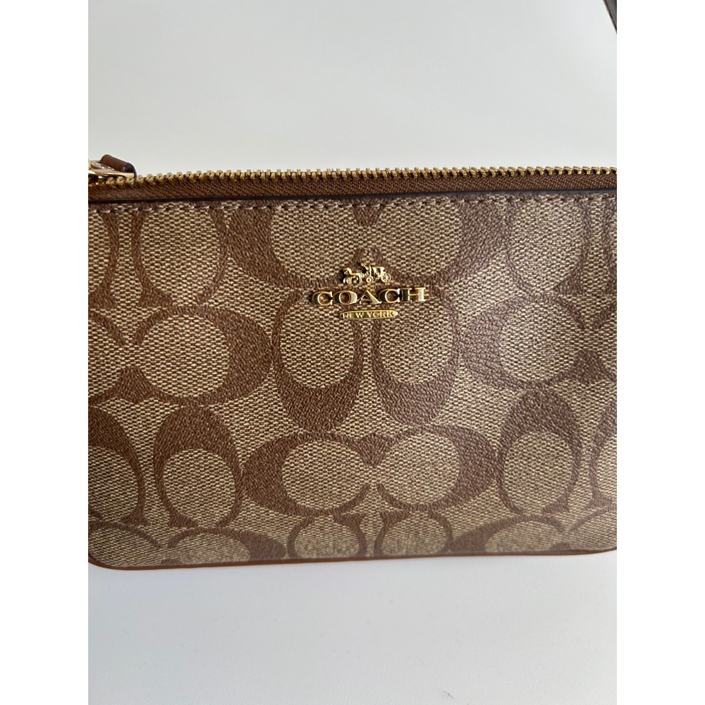 Coach Nolita 19 Brown Signature Coated Canvas Shoulder Bag Excellent - Picture 4 of 8